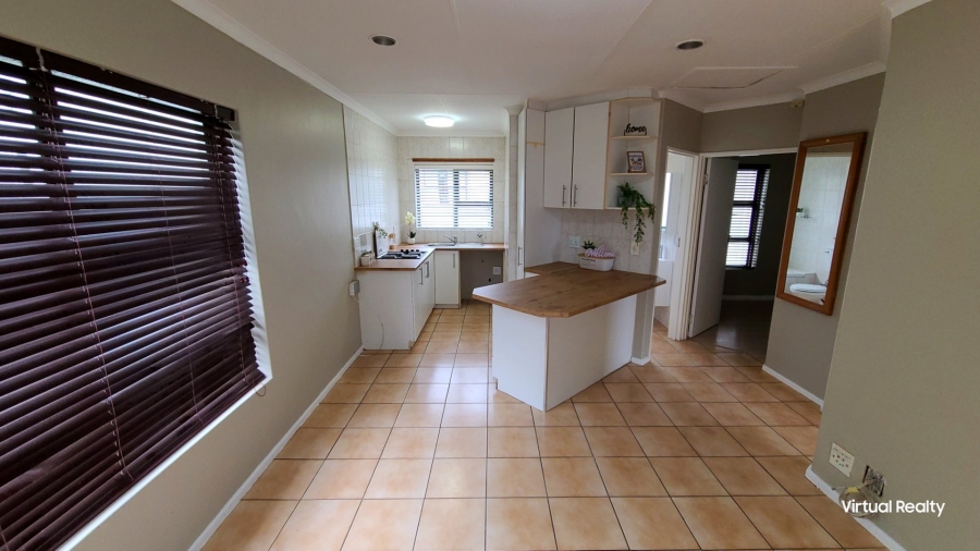 To Let 2 Bedroom Property for Rent in Parow North Western Cape